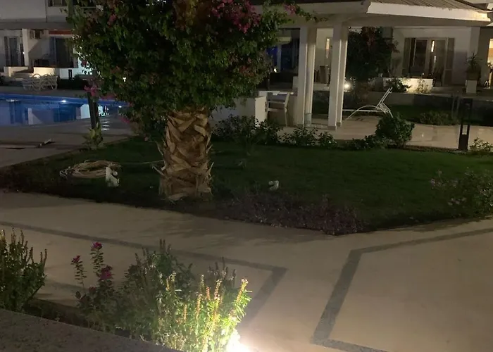 Apartmanhotel Schoene In Sky El Gandoul 3*